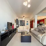 Homevision - Red - Prime Location
